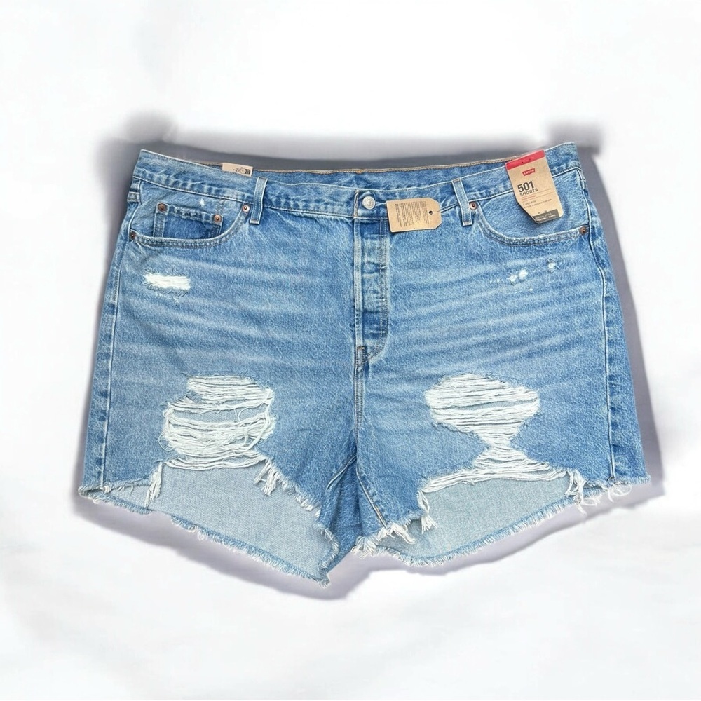 🌻NEW w/tags Levi's 501 Medium Wash Button Fly Denim Jean Shorts Plus Size 24W